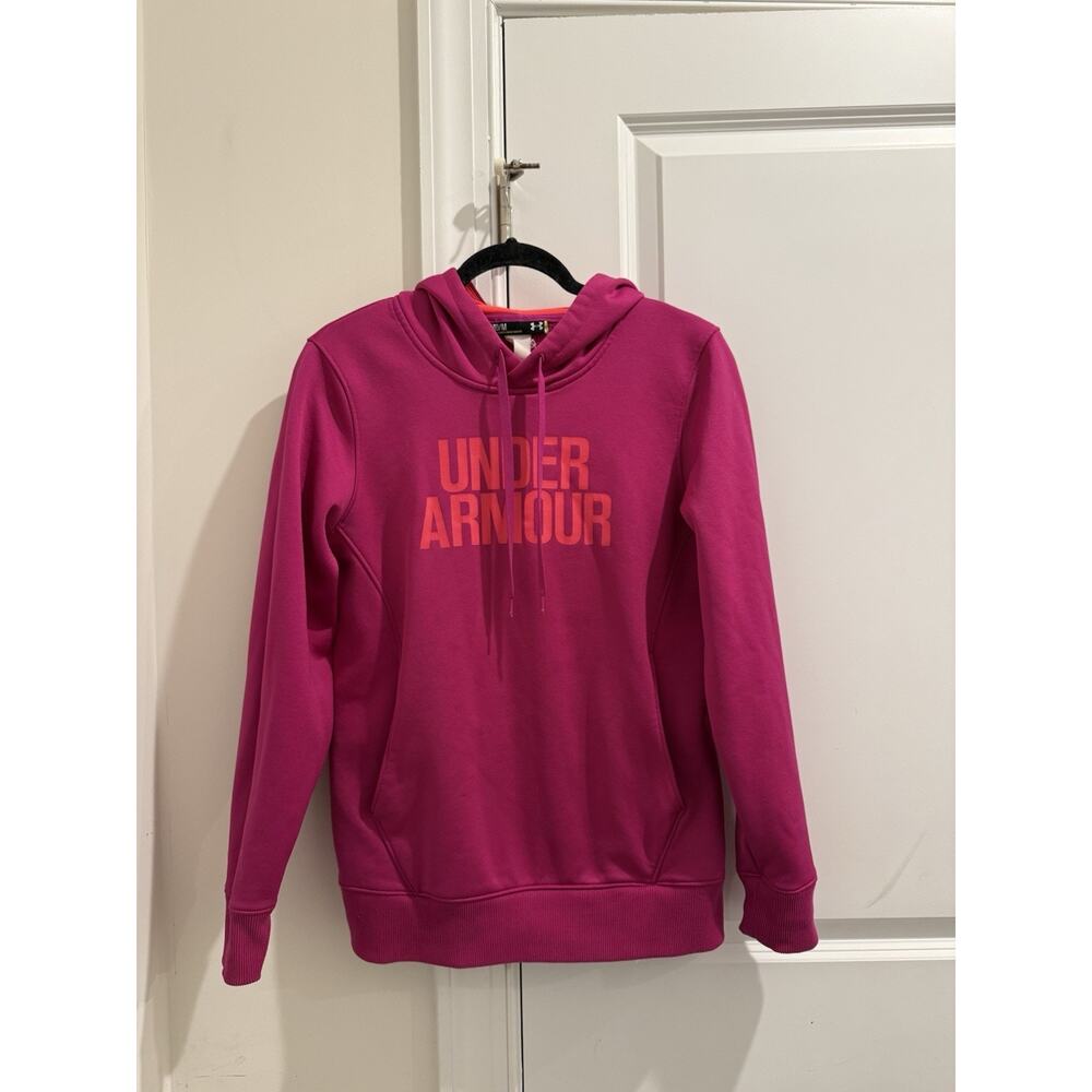 Under Armour Women's Pink Hoodie Size Medium